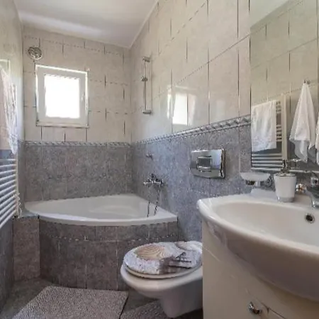 Villa Mattanna With Private Pool And 2 Electric Bicycles