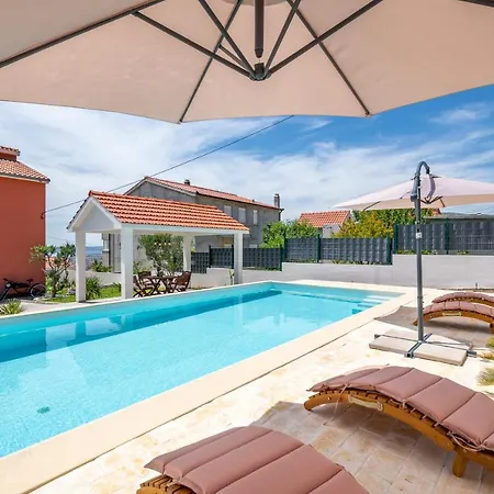Mattanna With Private Pool And 2 Electric Bicycles * Kaštel Stari