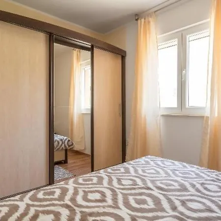 Mattanna With Private Pool And 2 Electric Bicycles Villa
